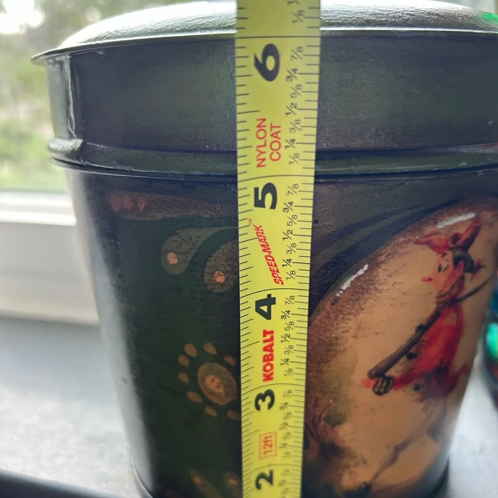 Vintage-Inspired Green Decorative Jar